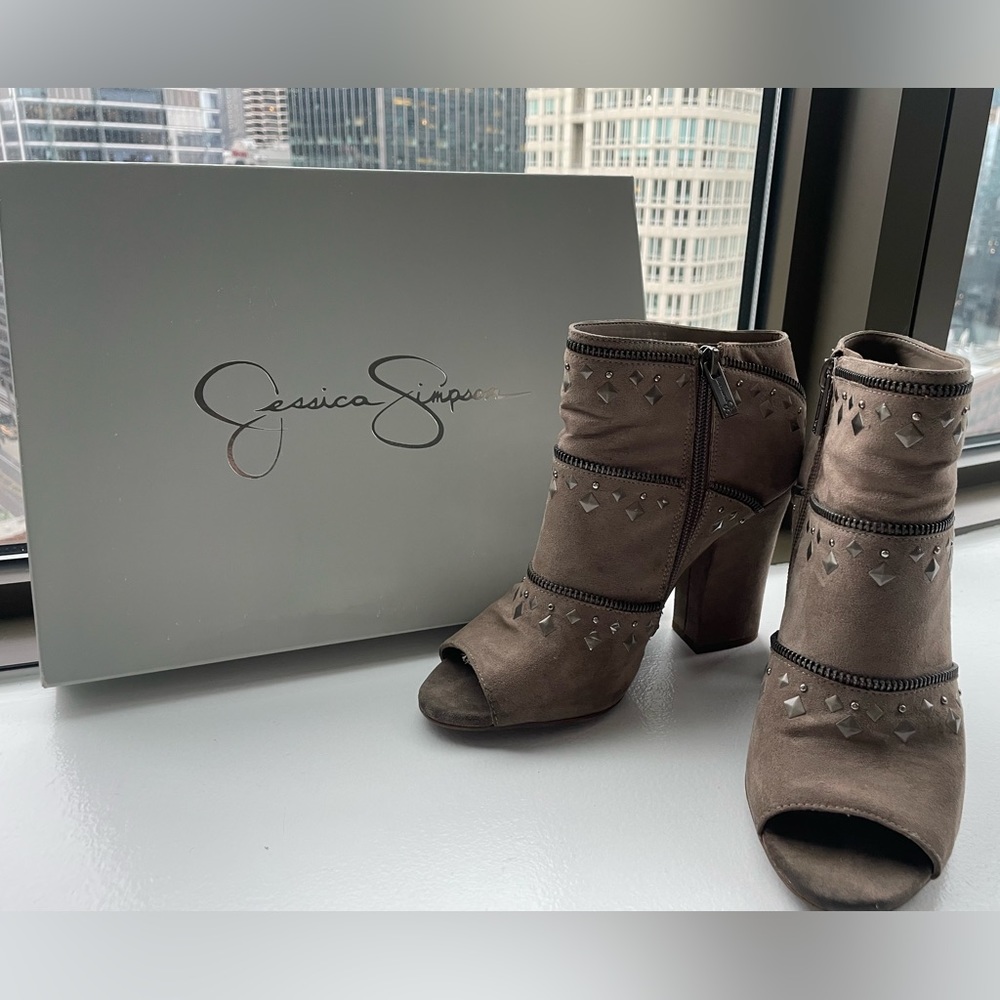 Jessica Simpson Brown Studded Booties